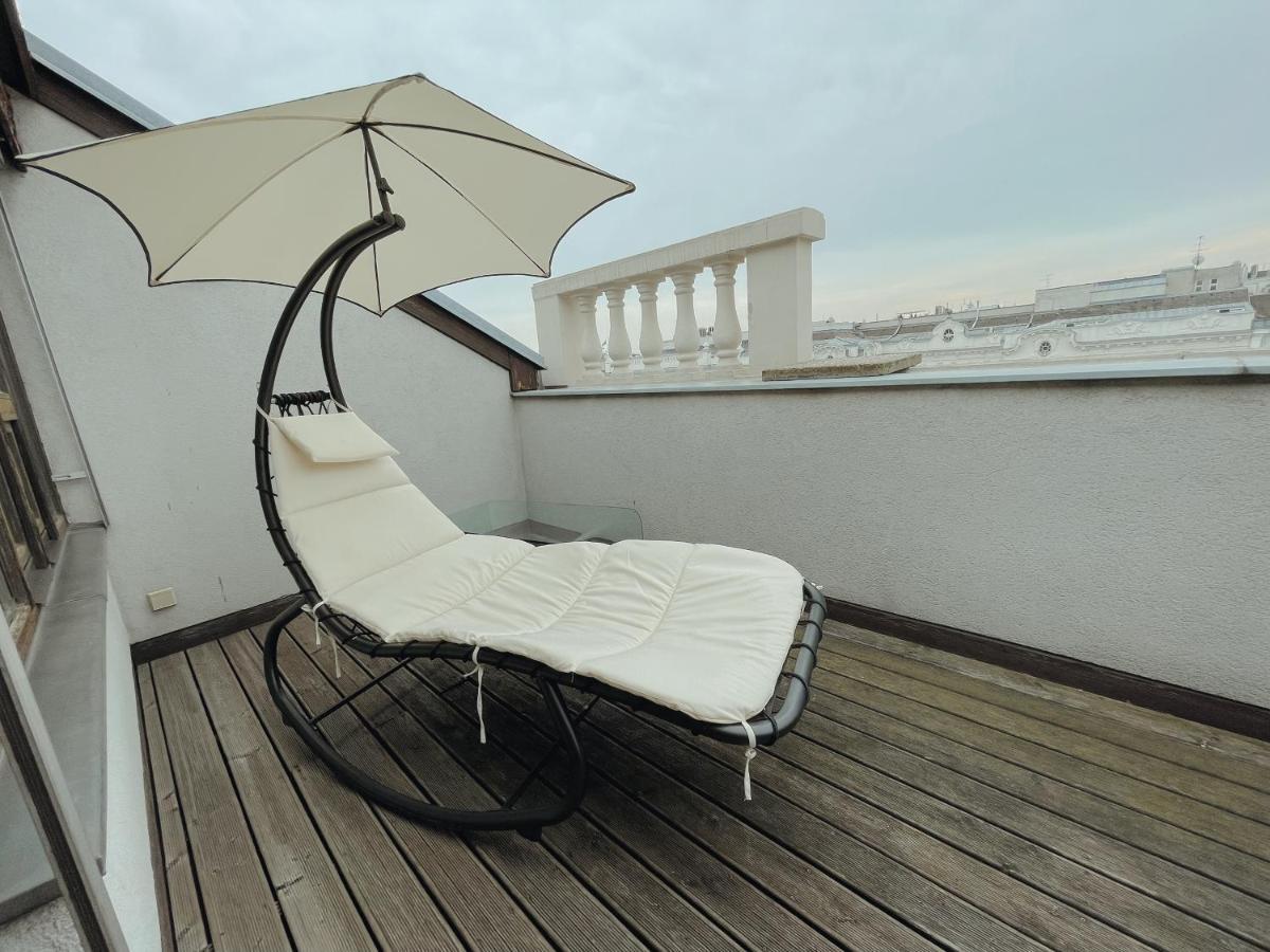 Luxury 150M2 Suite In Most Desirable Area Of Historic Central فيينا المظهر الخارجي الصورة